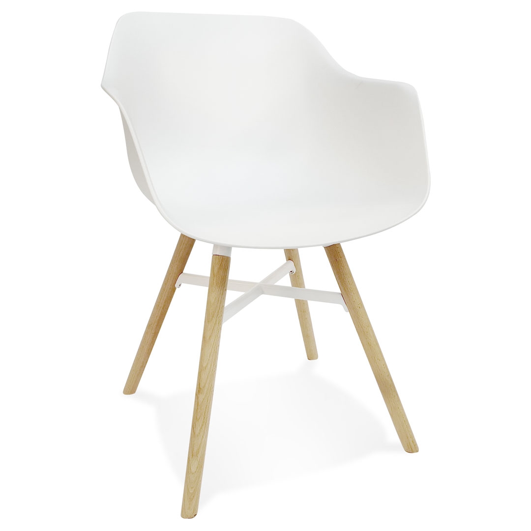Białe krzesło 'MELIS' z podłokietnikami | Plastikowe siedzisko i nogi z naturalnego drewna, 81x57x56,5 cm