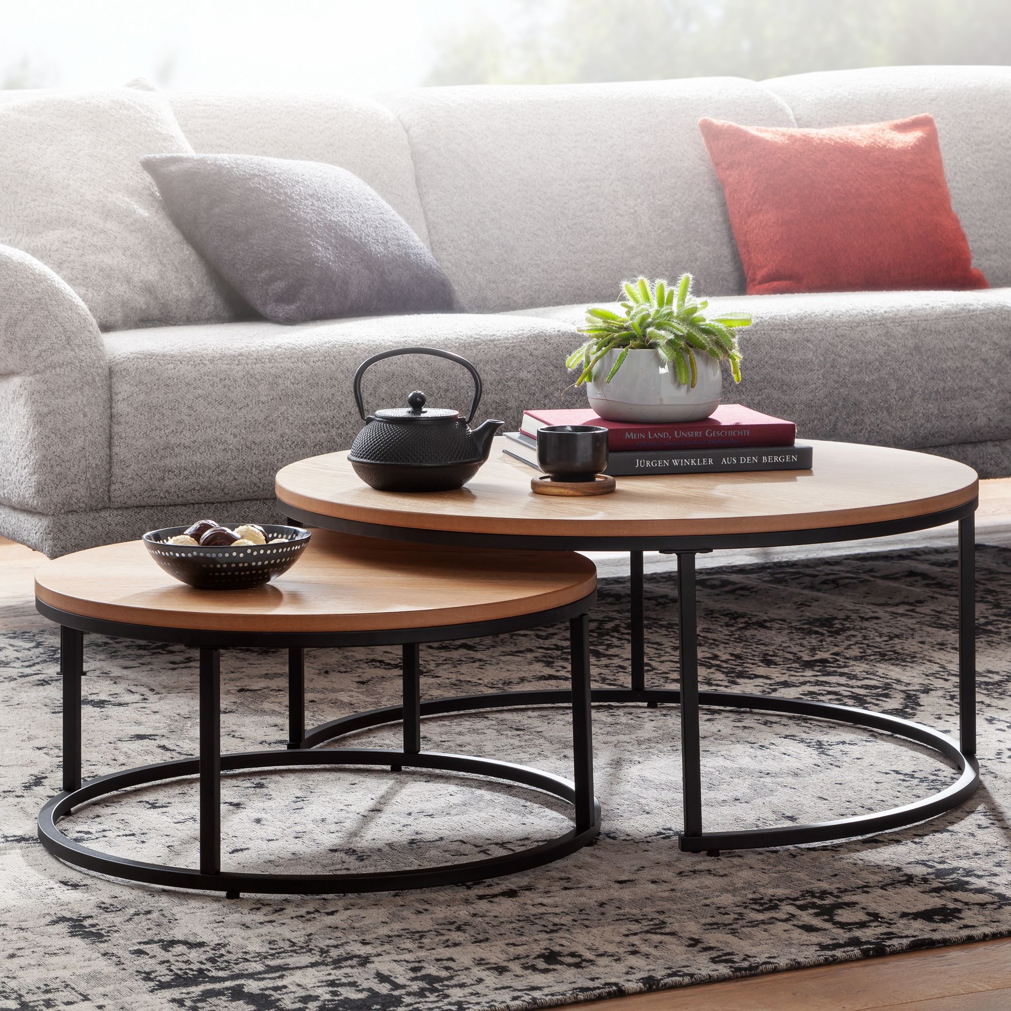 2-Piece Round Wood/Metal Coffee Tables Oak Veneer | 80x36 cm + 60x26 cm | MDF & Powder-Coated Steel
